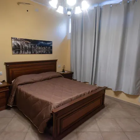 Nathan's Charming House Apartment *